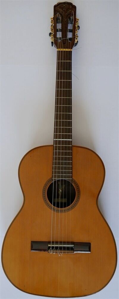 Giannini AWN 21 Classical Guitar Carved Headstock Brazil 1970s New Strings/Bag