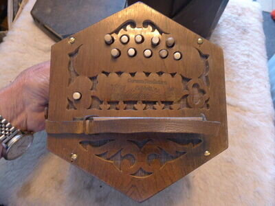 RARE SCHOLTTS.... 20+1 button Anglo Concertina....C1900s...Original box...VGC.