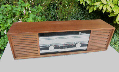 Mid century Philips 22 RB 461 valve radio