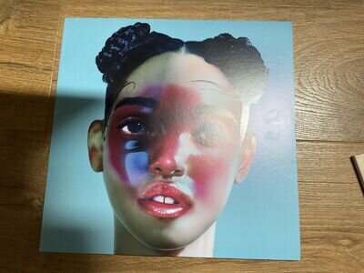 LP1 [Lp] by FKA Twigs (Record, 2014)