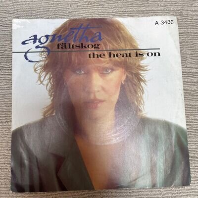 Agnetha Fältskog - The Heat Is On (7", Single, )