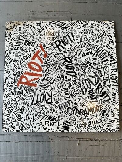 PARAMORE - Riot - Very Rare 2007 White USA 1st Press A-1/B-1 EX+ VINYL ;Cover VG