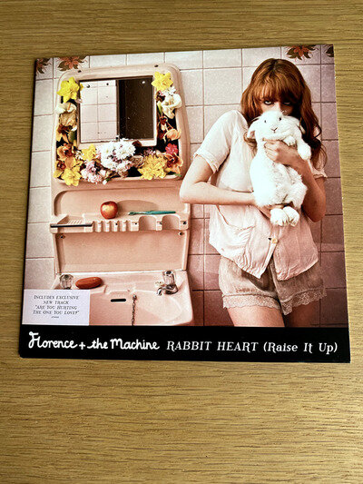 florence and the machine - 7"vinyl Rabbit Heart (Raise it Up) n/mint rare 2009