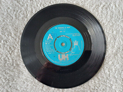 plays n/m-m/n- Roy C 7" [Demo] The Wedding Is Over 1973 uk records uk27