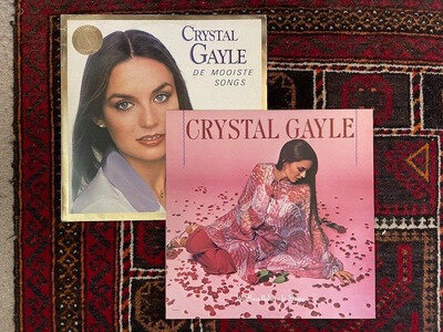 Crystal Gayle: LPs x 2- De Mooiste Songs (Dutch)/We Must Believe In Magic