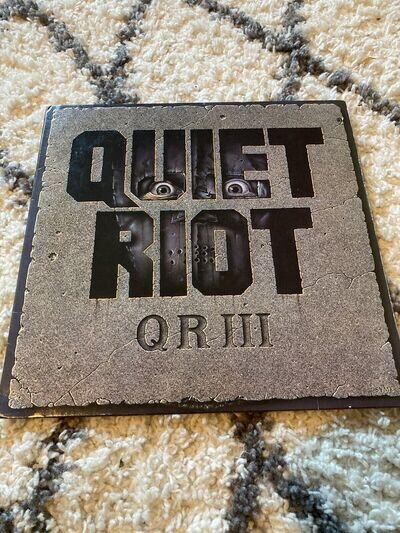 Quiet Riot - QR III Vinyl Record (OZ 40321, Z 40321, PASHA 12) Ex/ex. US Press