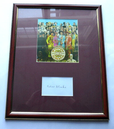 ORIGINAL PETER BLAKE FRAMED SGT PEPPER AUTOGRAPH ( BEATLES )