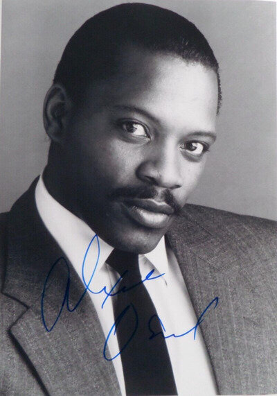 ALEXANDER O'NEAL AUTOGRAPHED A4 PHOTOGRAPH.