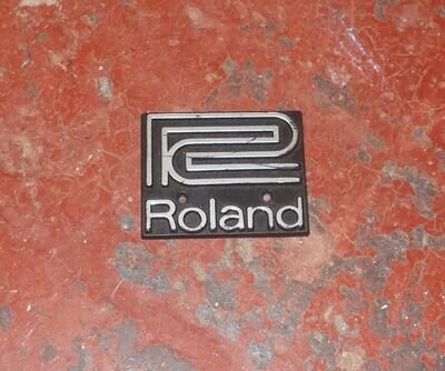 Standard Roland logo, used condition