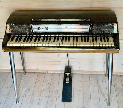 Wurlitzer 200A Electric piano, rerfurbised in custom black and gold sparkle