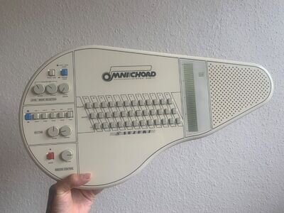 Vintage Suzuki Omnichord OM-36 with Case. In need of repair