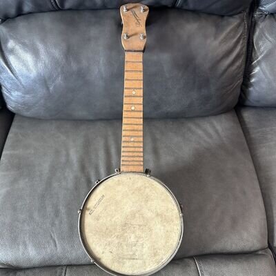 Slingerland Banjo Ukulele with Bird's Eye Wood Early (Project)