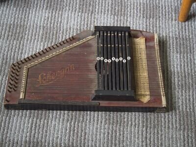 Lohengrin Auto-Harp