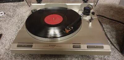 Pioneer PL-340 Stereo Turntable