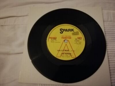 THE PEPPERS UK SPARK DEMO 45 DOCTOR MUSIC 1974 EX