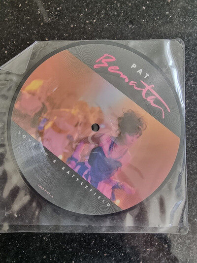 PAT BENATAR - LOVE IS A BATTLEFIELD 1984 UK PICTURE DISC 7"