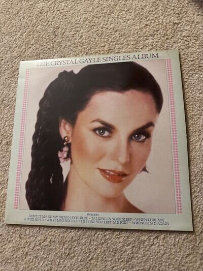 The Crystal Gayle Singles Album