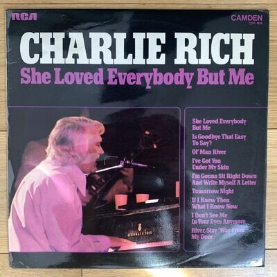 Charlie Rich - She Loved Everybody But Me - LP Vinyl - 1974 - VG/VG