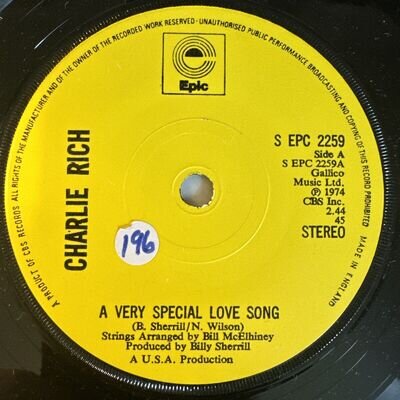 CHARLIE RICH - A VERY SPECIAL LOVE SONG - SEPC2259 UK 7 Inch VINYL SINGLE