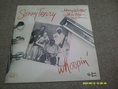 SONNY TERRY with JOHNNY WINTER WILLIE DIXON Whoopin' 1984 SONET mint