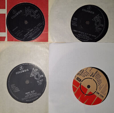 ROGER WHITTAKER - 4 x 7" SINGLES, LISTED, PICTURED, FREEPOST