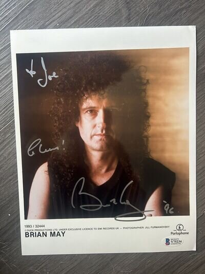 Brian May (Queen) Hand Signed Parlophone Promotional Autographed Photo Beckett