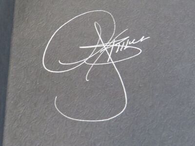 KISS GENE SIMMONS SEX MONEY KISS OFFICIAL AUTOGRAPHED BOOK