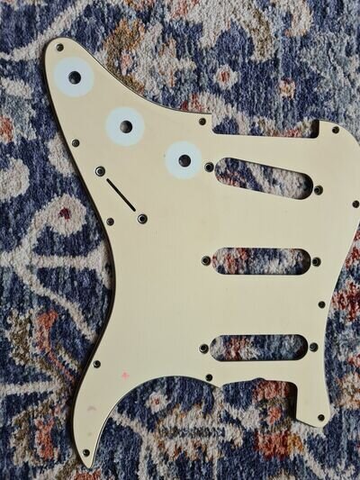 stratocaster pickguard 11 hole 1970s