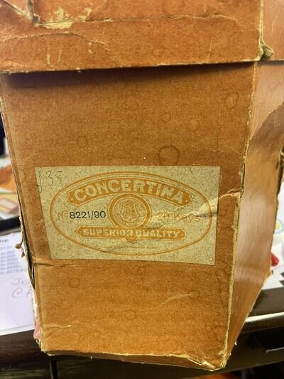 Vintage Scholer 20 +1 Key Concertina No. 8221/90 w/Original Box, Made In G.D.R.