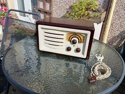 Radio Rental RR 56 Bakelite Vintage Valve Radio 1940s By Ekco With 2 Pin Lead