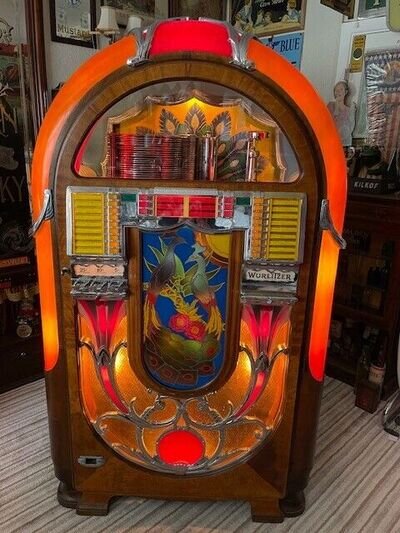 Wurlitzer 850 Peacock Original Jukebox 1942