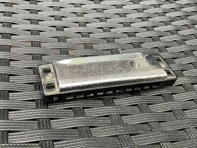 LEE OSKAR HARMONICA BY TOMBO (JAPAN) - 1ST D / 2ND A