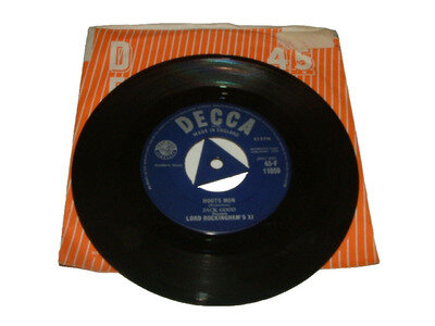 Lord Rockingham's XI – Hoots Mon– 7" Vinyl – 1958 – 45-F 11059 Tri-Centre