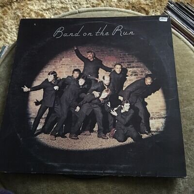 PAUL McCARTNEY & WINGS / BAND ON THE RUN + POSTER - VINYL LP - 1973