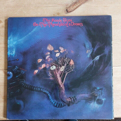 The Moody Blues - On The Threshold Of A Dream LP UK VINYL IN EXCELLENT CONDITION