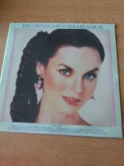 The Crystal Gayle Singles Album. Crystal Gayle. 1980 Vinyl LP.