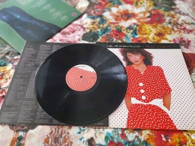 LINDA RONSTADT Get Closer LP VINYL UK Asylum 1982 - 9601851