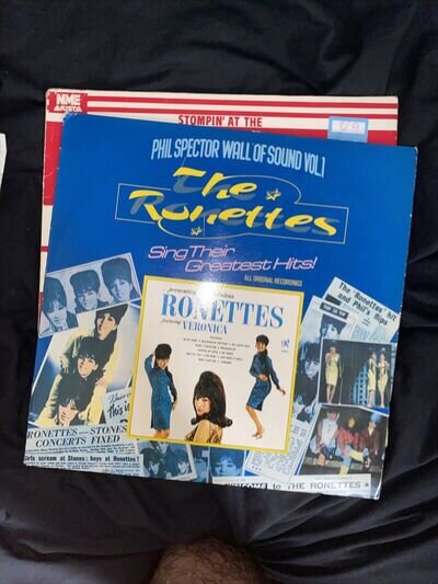 The Ronettes – ...Presenting The Fabulous Featuring Veronica Vinyl Record 1975