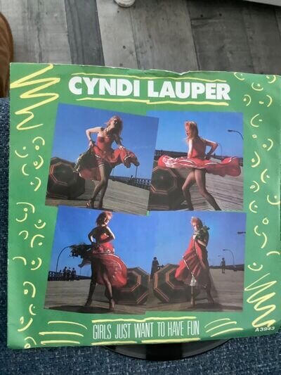 Cyndi Lauper. Girls Just Want To Have Fun 7" single A 3943 Blue injection 1983