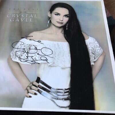 The Best Of Crystal Gayle SIGNED BY CRYSTAL GAYLE Vinyl LP